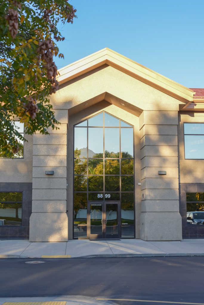 Exterior of Freedom Healthcare in Sandy